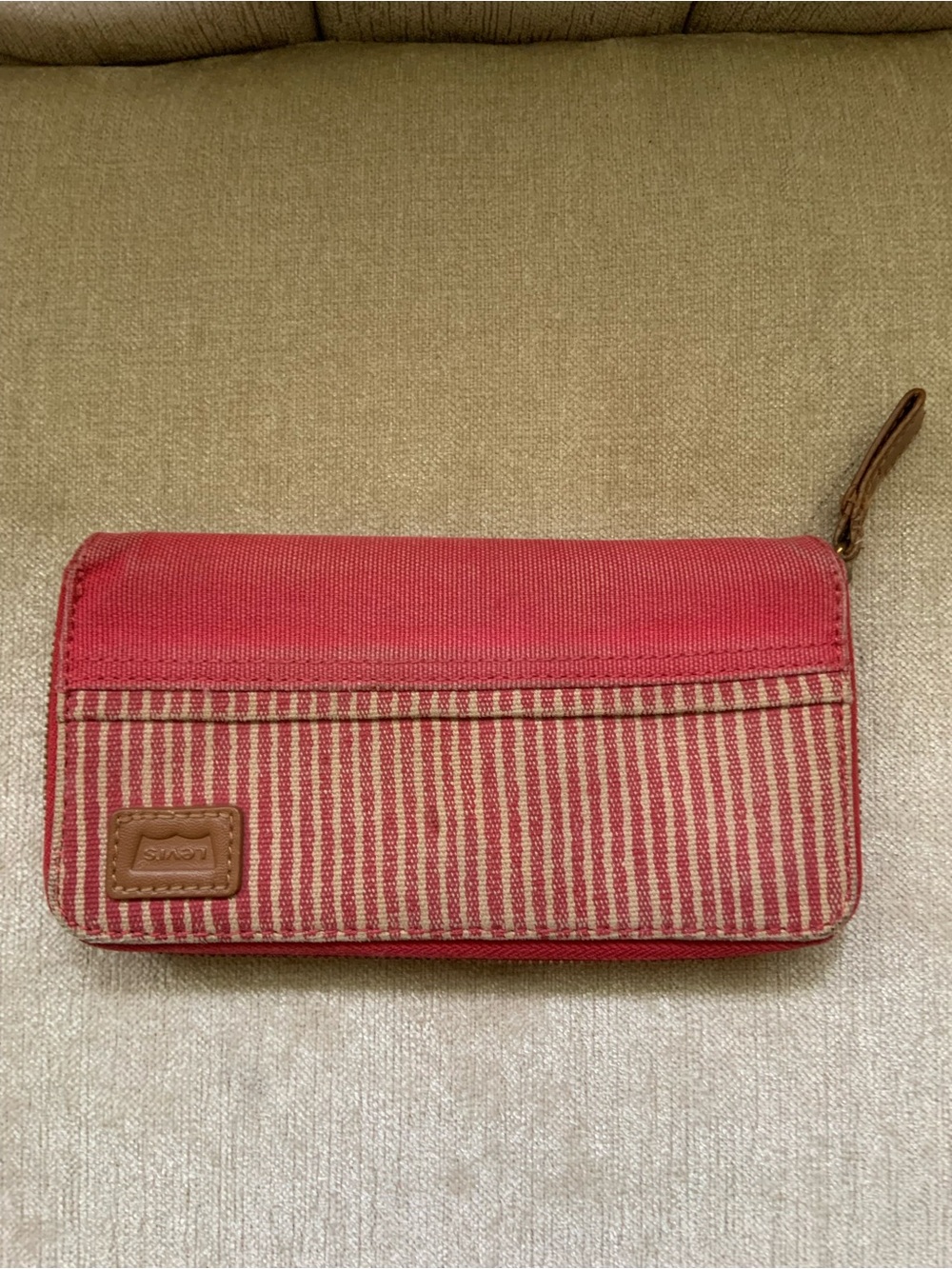 Levi's Red and Cream Striped Zip Wallet